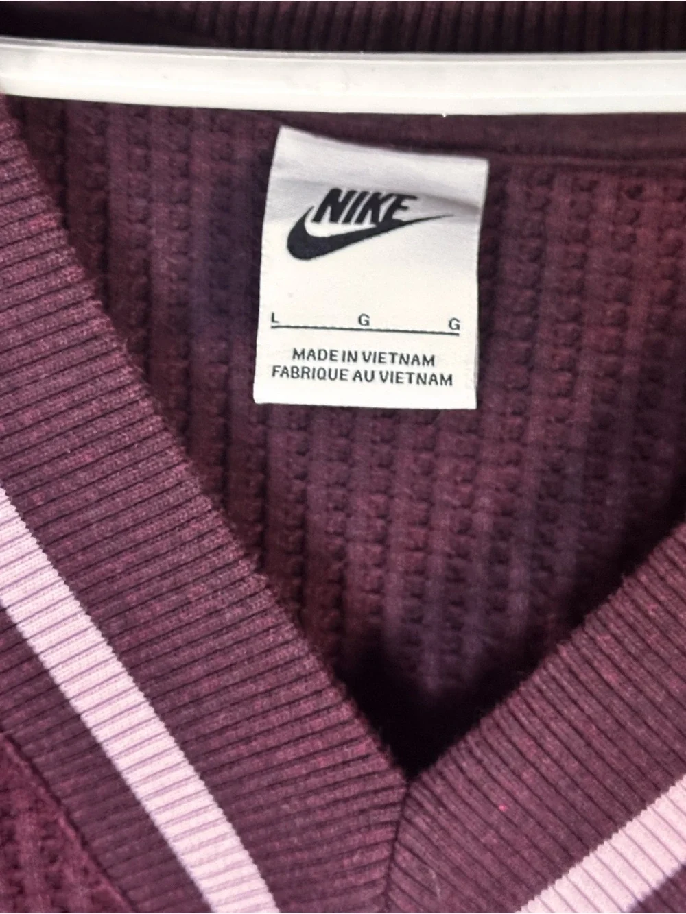 Nike deep neck
